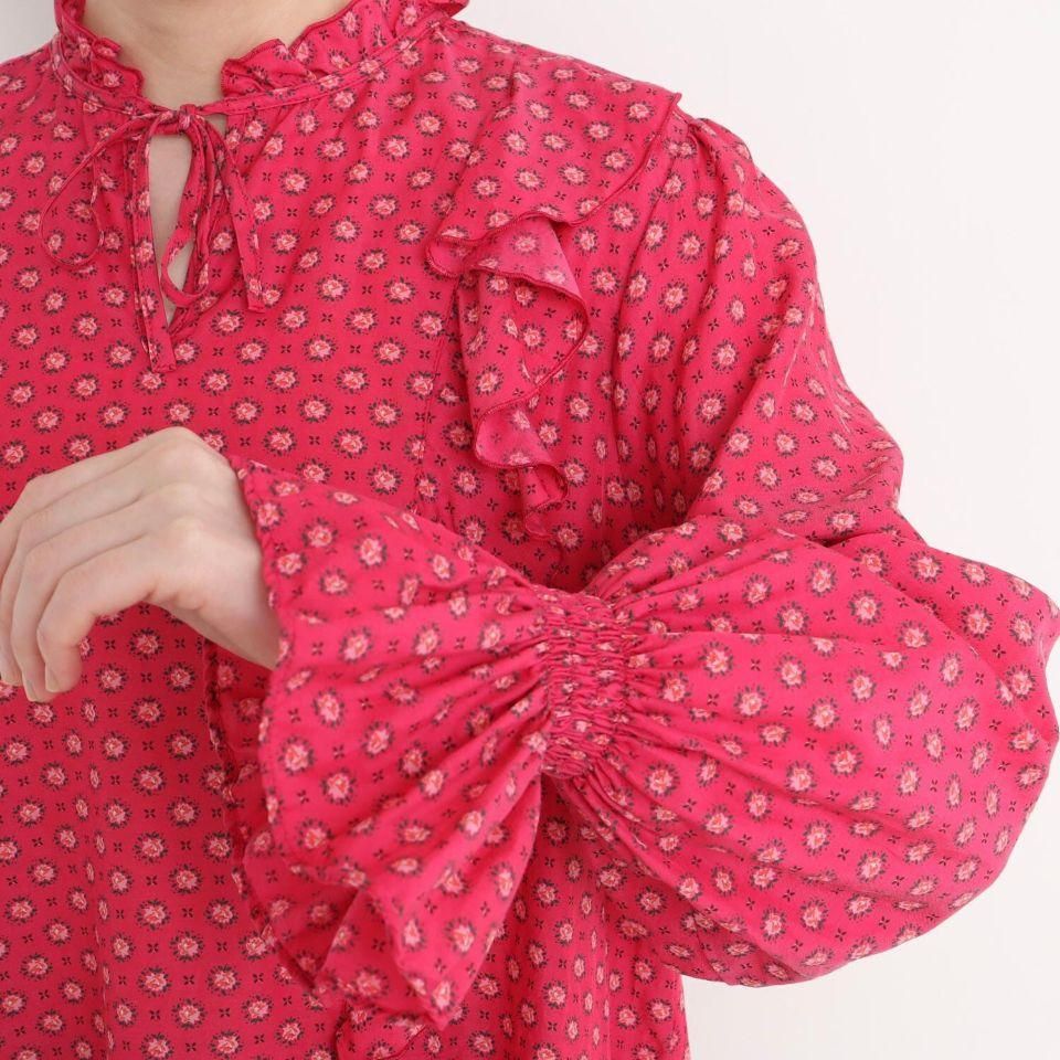 Dolce & Gabbana 花柄フリルブラウス Dolce & Gabbana 花柄のシルクフリルブラウス | Sendegaro US
