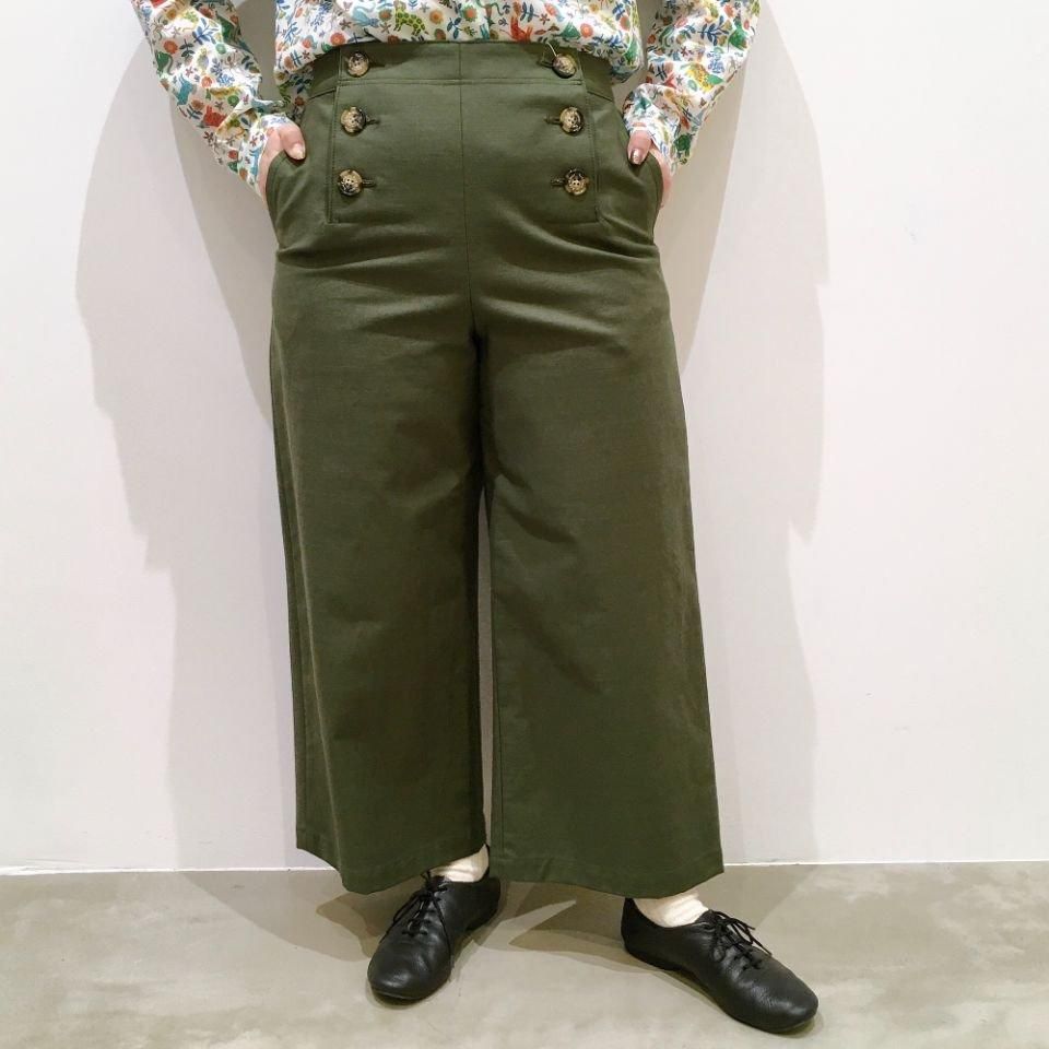 ルミノア  カーゴパンツ  40サイズ カーキー ルミノア カーゴパンツ 40サイズ カーキー