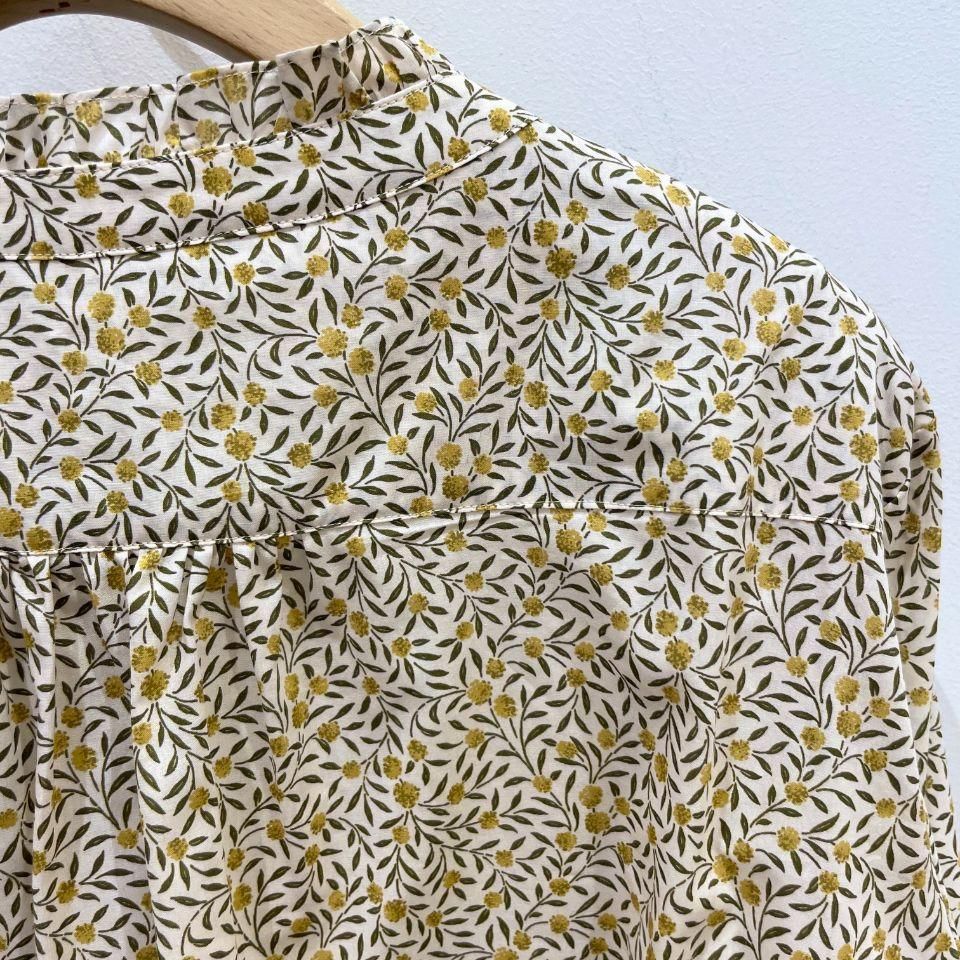 J.sloane リバティ ブラウス J.sloane - 後ろ開き胸元タックブラウス（リバティコレクション