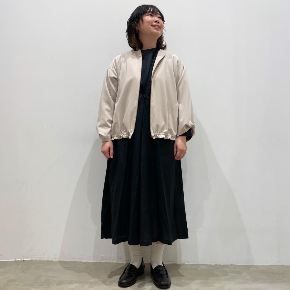 ina - 前ファスナー開き裾ギャザーブルゾン（236658） - Sheth