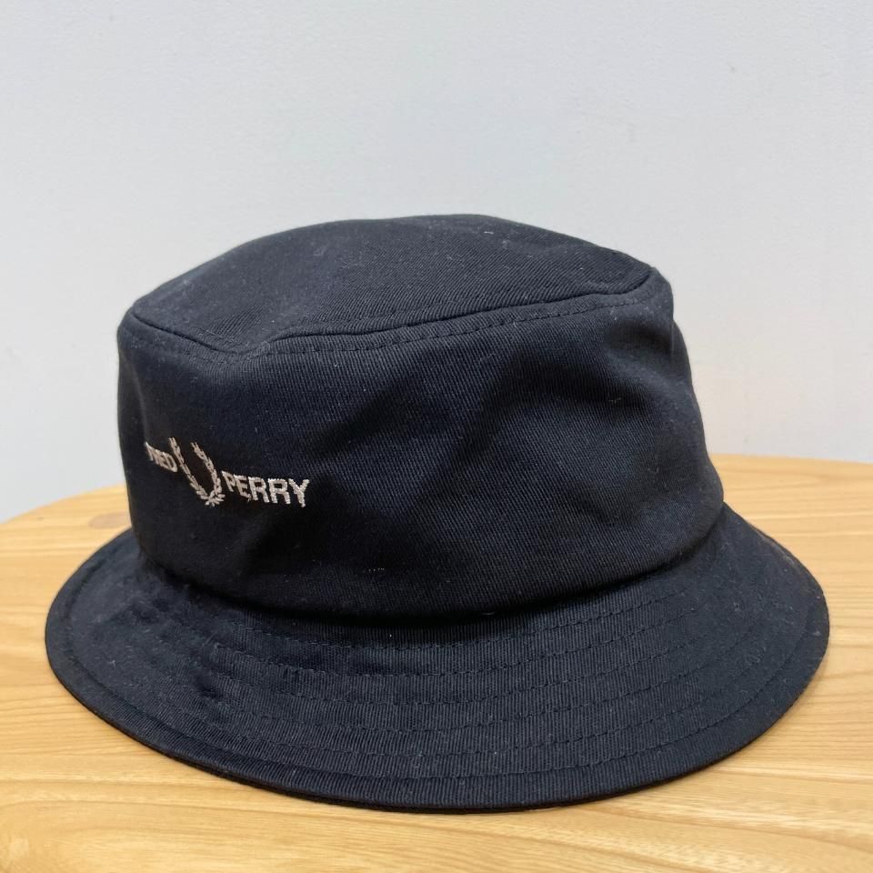 FRED PERRY - Graphic Brand Twill Bucket Hat (L4631) 正規取扱