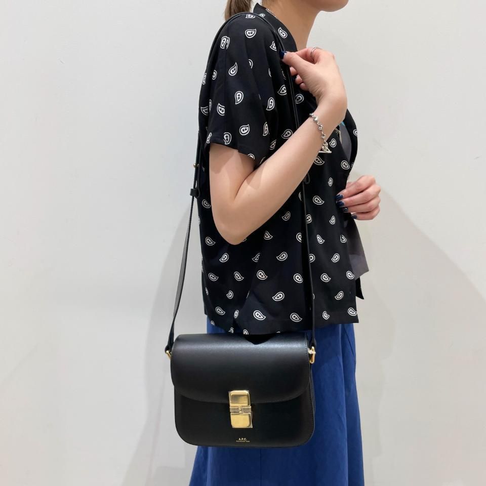 A.P.C. - GRACE スモールバッグ(23243102749) - Sheth Online A.P.C. - GRACE スモールバッグ(23243102749) - Sheth Online