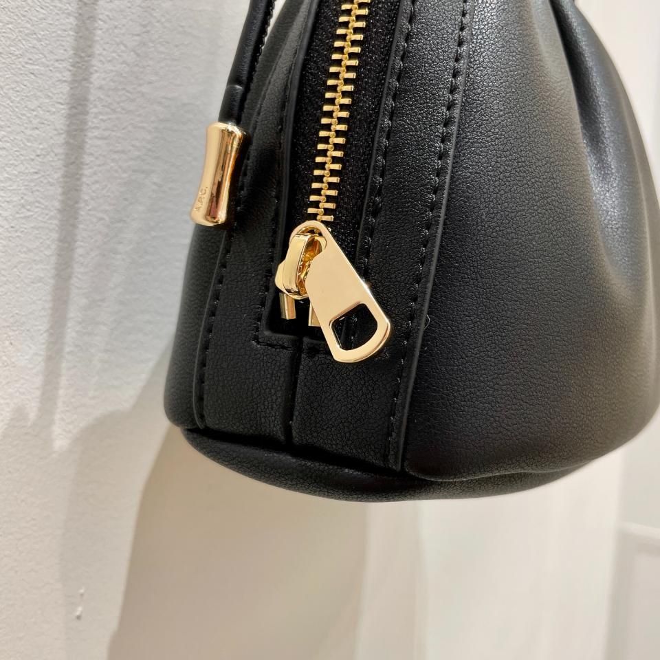 A.P.C. - NINON ドローストリングバッグ(23245102649) - Sheth A.P.C. - NINON ドローストリングバッグ(23245102649) - Sheth