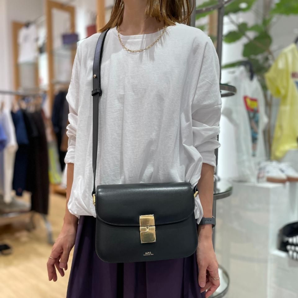 A.P.C. - GRACE スモールバッグ(25085102889) - Sheth Online A.P.C. - GRACE スモールバッグ(25085102889) - Sheth Online