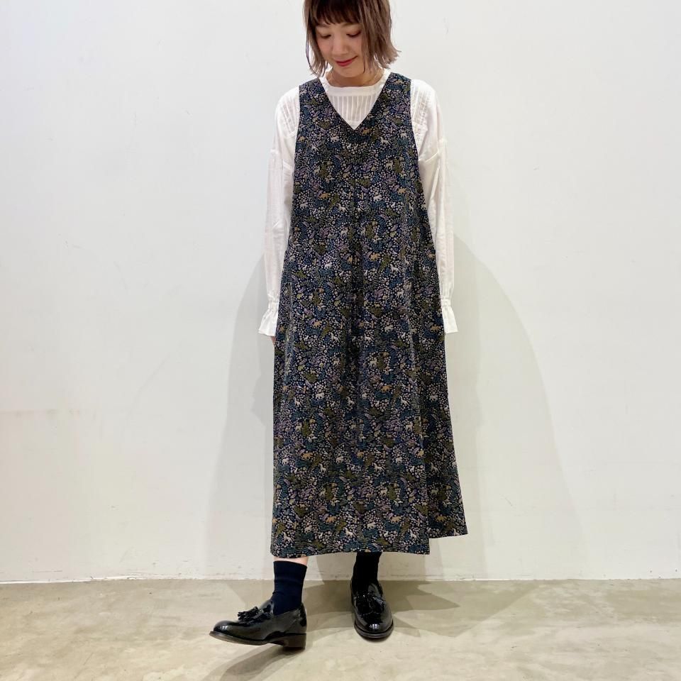 LiSA ROY コーデュロイジャンパースカート ブラック sosotto - LIBERTY コーデュロイ Vネックジャンパースカート