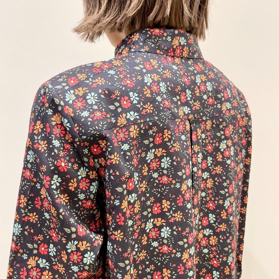 Parkes - チビ襟肩ヨーク切替シャツ 【リバティコレクション