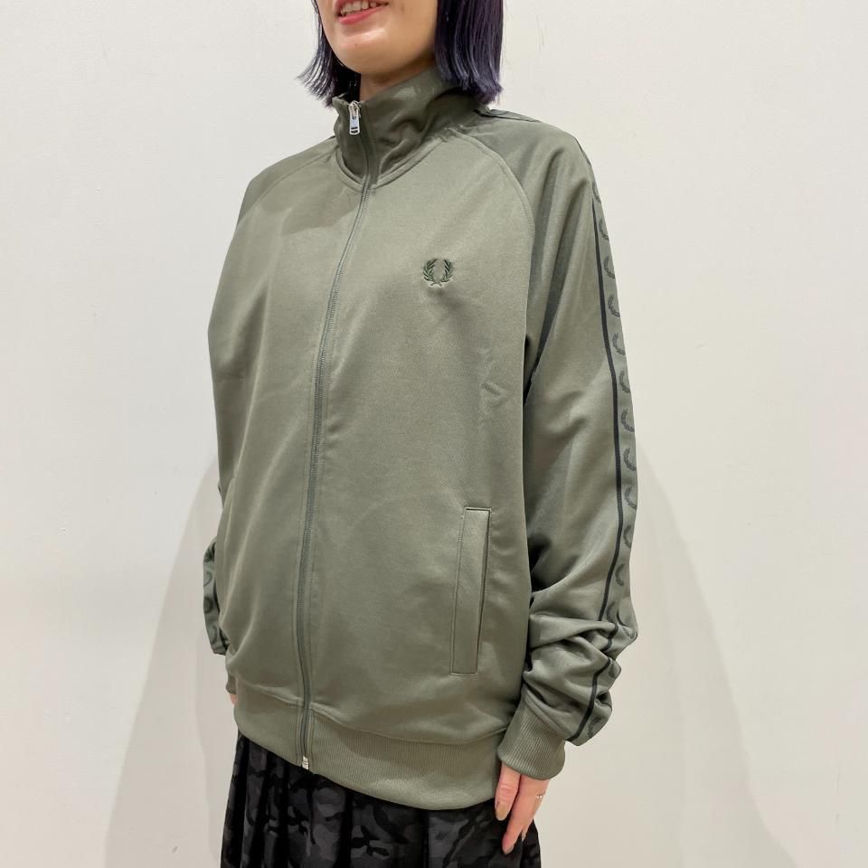FRED PERRY - Contrast Tape Track Jacket (J5557) 正規取扱商品 FRED PERRY - Contrast Tape Track Jacket (J5557) 正規取扱商品