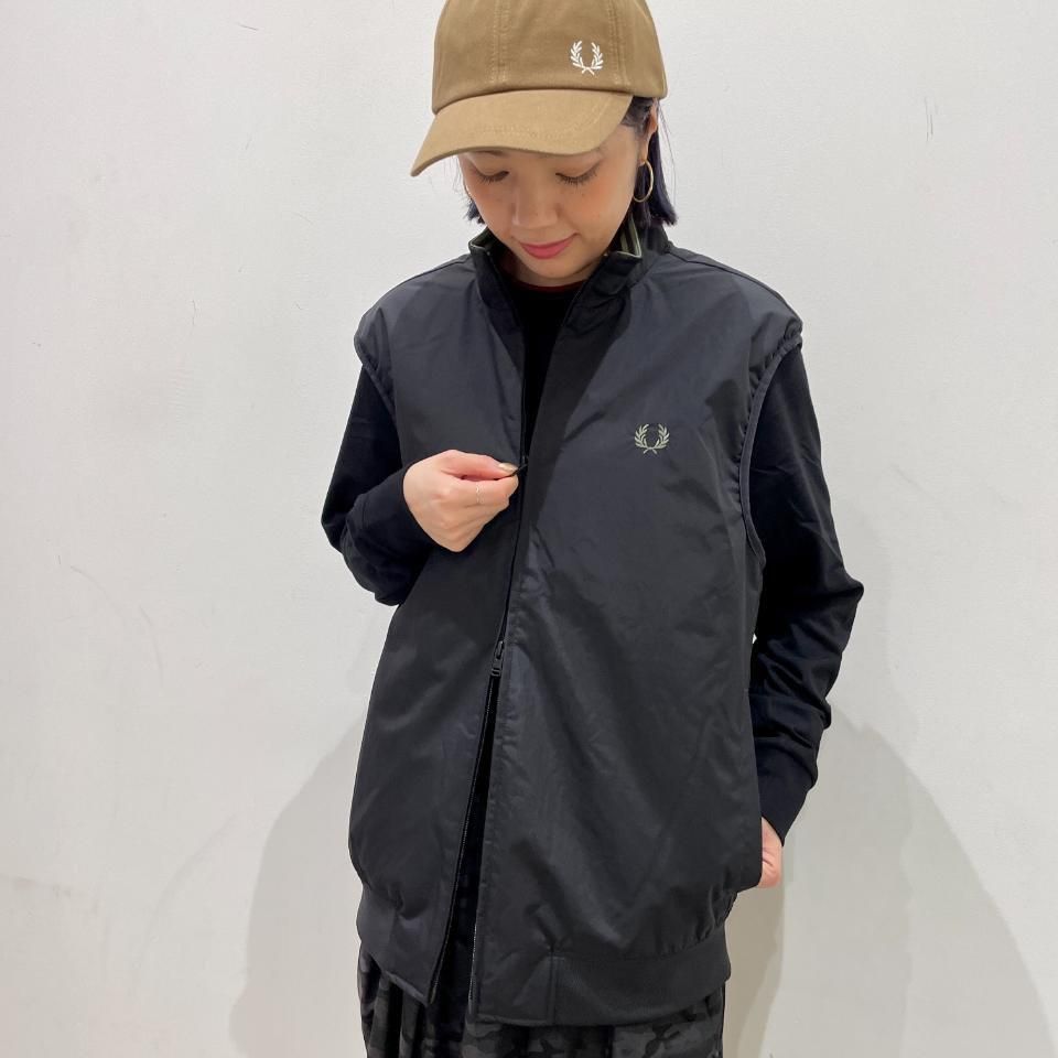 FRED PERRY - The Brentham Gilet (J8500) 正規取扱商品 - Sheth