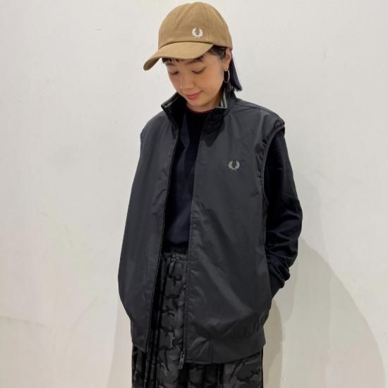 FRED PERRY - The Brentham Gilet (J8500) 谷