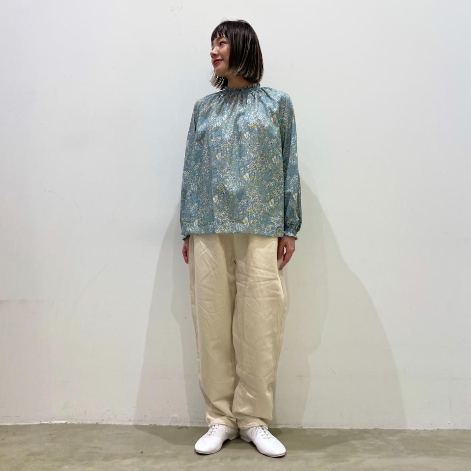 uriamiページ Parkes - シャーリング プルオーバーブラウス 【リバティ