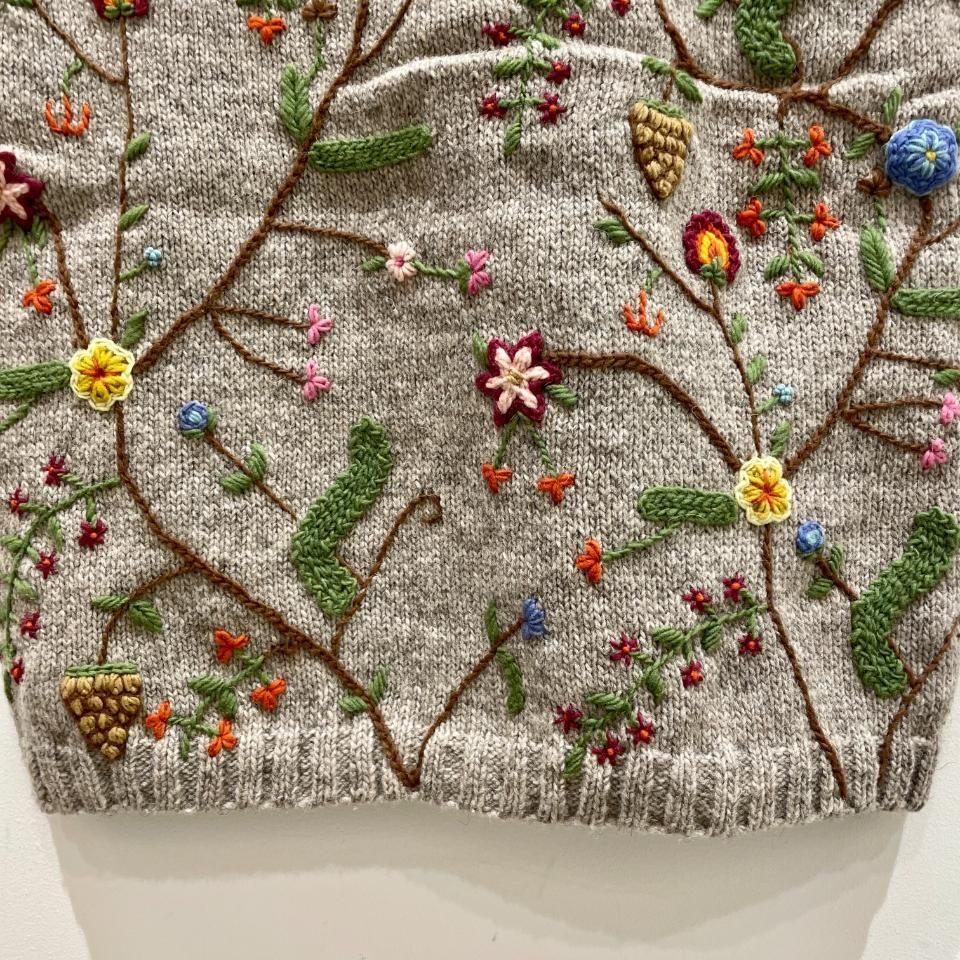 70s刺繍ベルベットベスト
