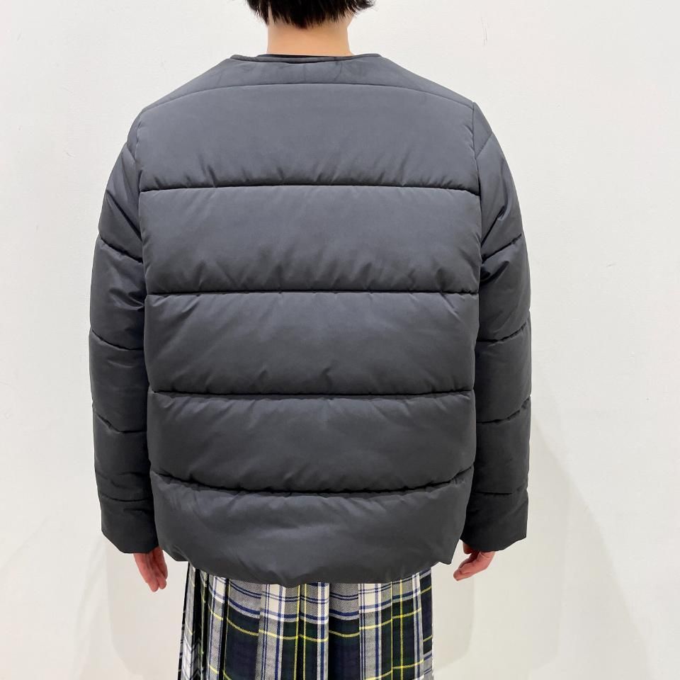国内直営**A.P.C.** Denise ノーカラーブルゾン 国内直営**A.P.C.** Denise ノーカラーブルゾン