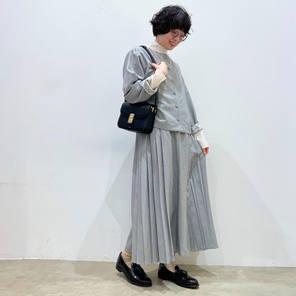 未使用タグ付き★マザーハウス　麻　リネン　ワンピース　プリーツ 未使用タグ付き☆マザーハウス 麻 リネン ワンピース プリーツ