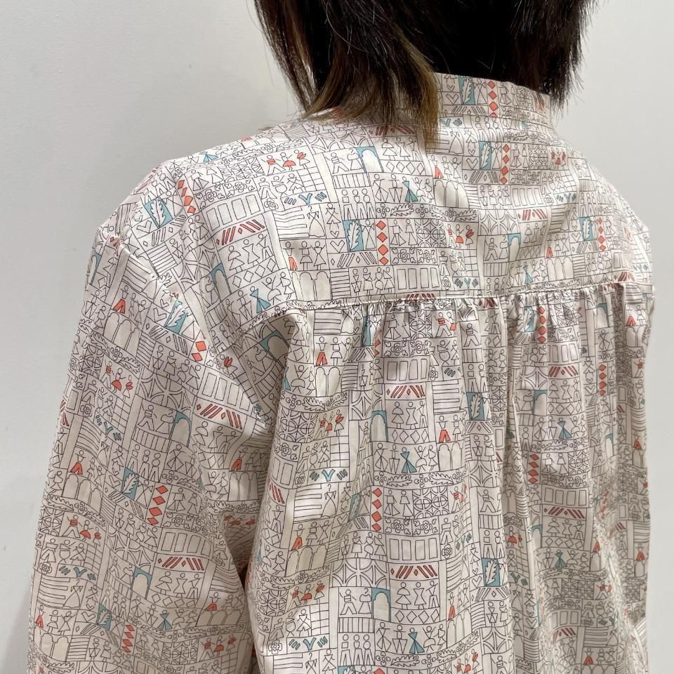 Parkes リバティ　キツネと森　半袖ブラウス　M Parkes リバティ 半袖 小丸衿レギュラーシャツ ブラウス Mサイズ
