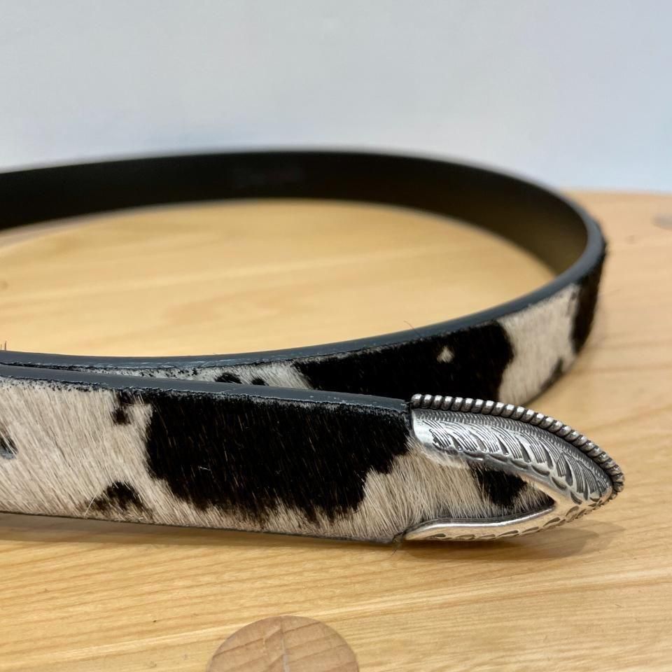 新品未開封　Wrangler 本革牛柄デザイン ベルト シルバーバックル 新品未開封 Wrangler 本革牛柄デザイン ベルト シルバーバックル