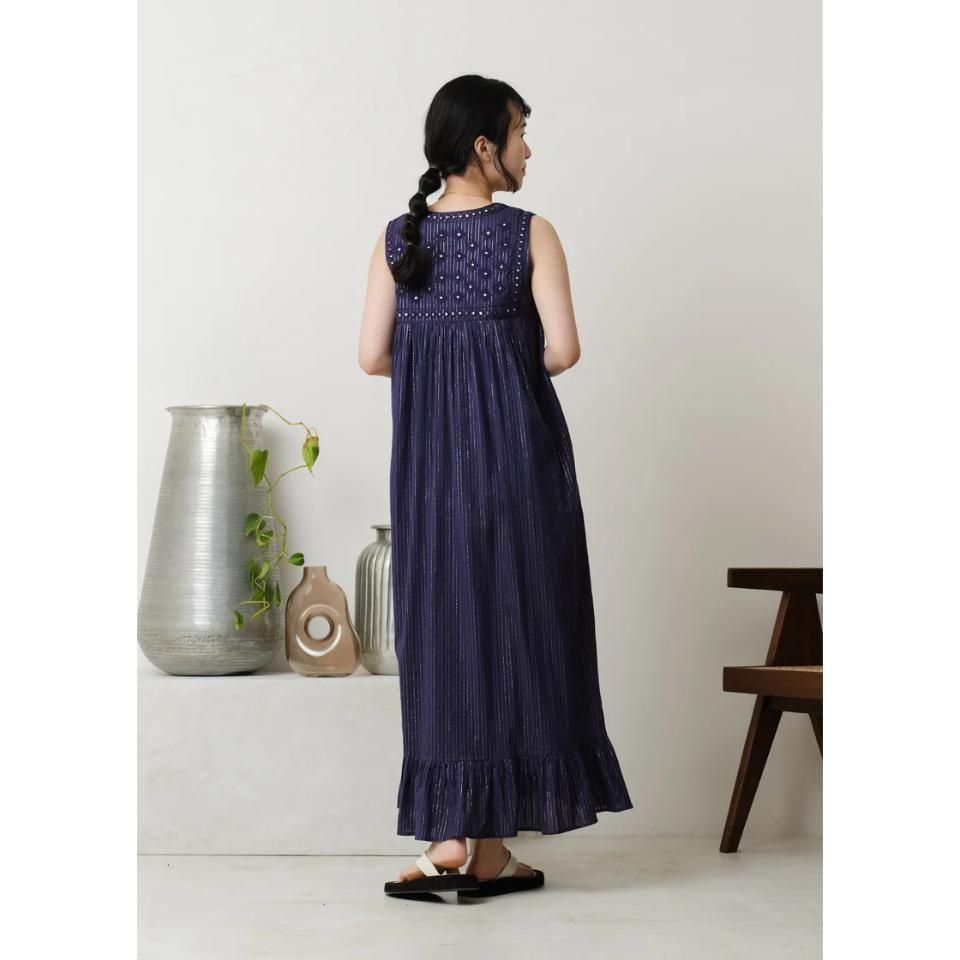 Sara mallika - Cotton Stripe Jacquard Mirror Embroidery