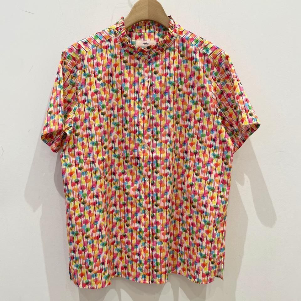 Parkes - スタンドフリル レギュラー半袖シャツ 【リバティ