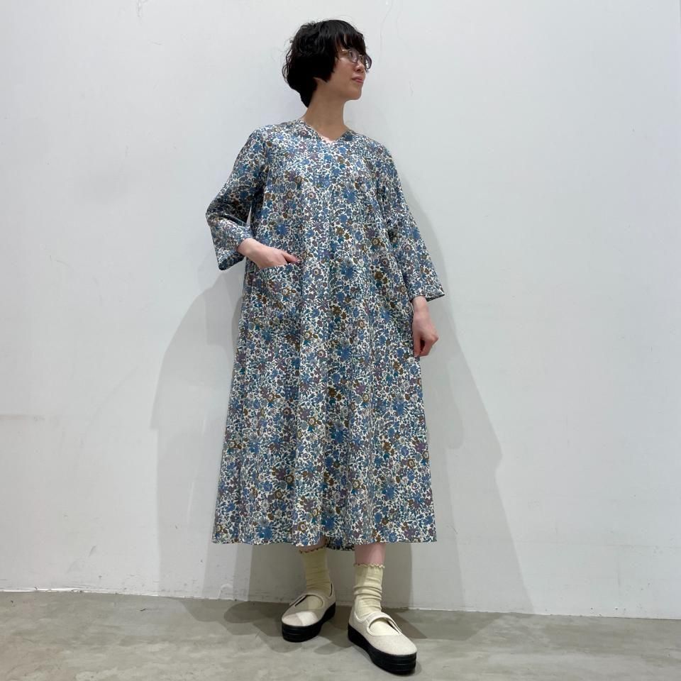 SARAHWEAR - Liberty Print Vneck Flared Dress（C71273） - Sheth