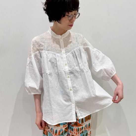 SARAHWEAR - LilyGauze Embroidery Gathered BlouseC53050