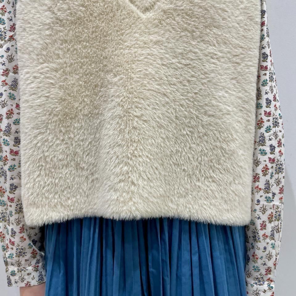 Sheth - シャギーベスト(2502KN255002)