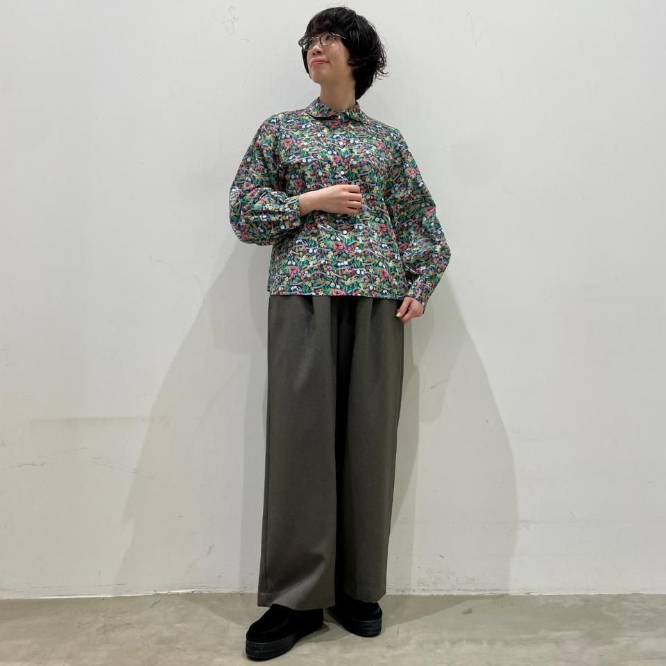 J.sloane - ラウンドカラー ボリュームスリーブブラウス 【リバティ