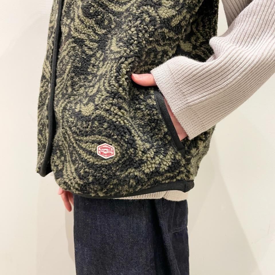 Vincent et Mireille - BOA VEST REVERSIBLE（VM252BL25220） - Sheth