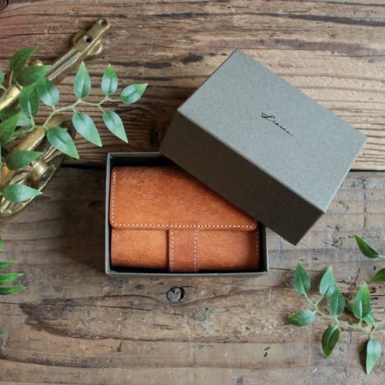 プエブロ 三つ折りコンパクト財布 / キャメル - 革コインウォレット