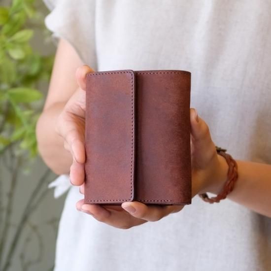 プエブロ 二つ折り財布 / ダークブラウン (左利き用) - 革コイン