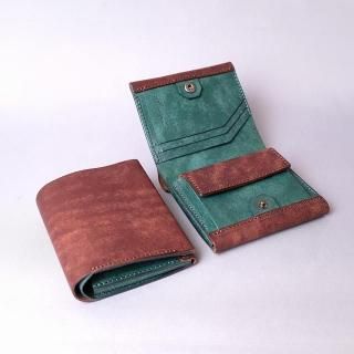 <img class='new_mark_img1' src='https://img.shop-pro.jp/img/new/icons14.gif' style='border:none;display:inline;margin:0px;padding:0px;width:auto;' />プエブロ　ミディウォレット / ダークブラウンの商品画像