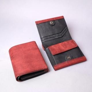 <img class='new_mark_img1' src='https://img.shop-pro.jp/img/new/icons14.gif' style='border:none;display:inline;margin:0px;padding:0px;width:auto;' />プエブロ　ミディウォレット / ブリックレッドの商品画像