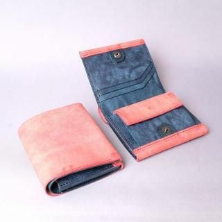 <img class='new_mark_img1' src='https://img.shop-pro.jp/img/new/icons14.gif' style='border:none;display:inline;margin:0px;padding:0px;width:auto;' />プエブロ　ミディウォレット / コーラルピンクの商品画像