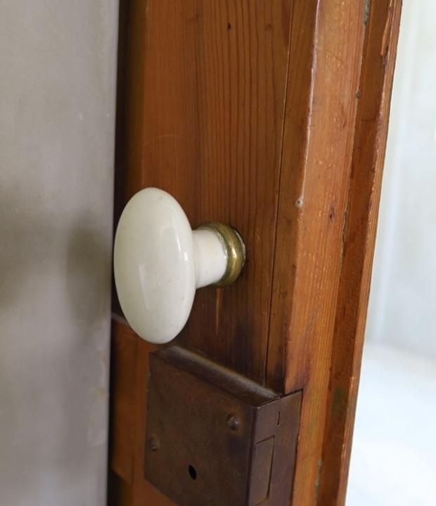 白磁のドアノブ[AY] - Antiques & Repair eel