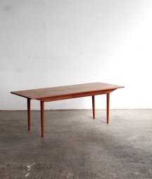 coffee table [LY]