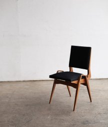 chair / maurice pre[AY]ξʲ