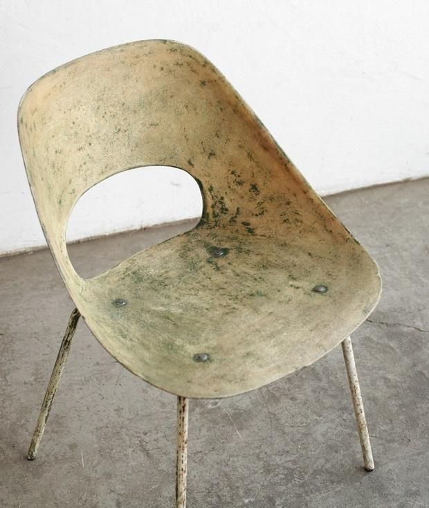 Pierre Guariche / Tulip chair - Antiques & Repair eel Pierre Guariche / Tulip chair - Antiques & Repair eel