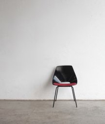 Tonneau chair / Pierre Guariche[DY]