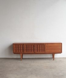 Sideboard / younger [LY]