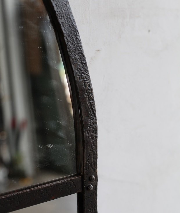 iron frame mirror[DY]