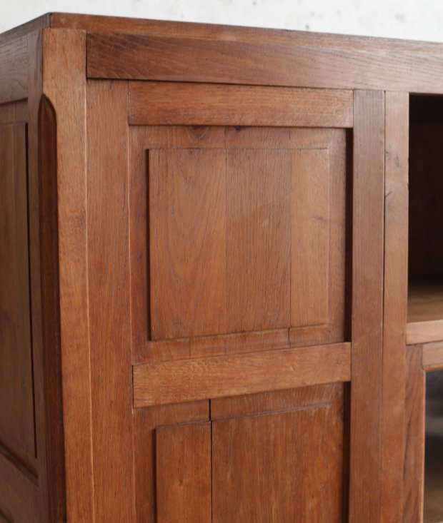 solid oak cabinet[AY]