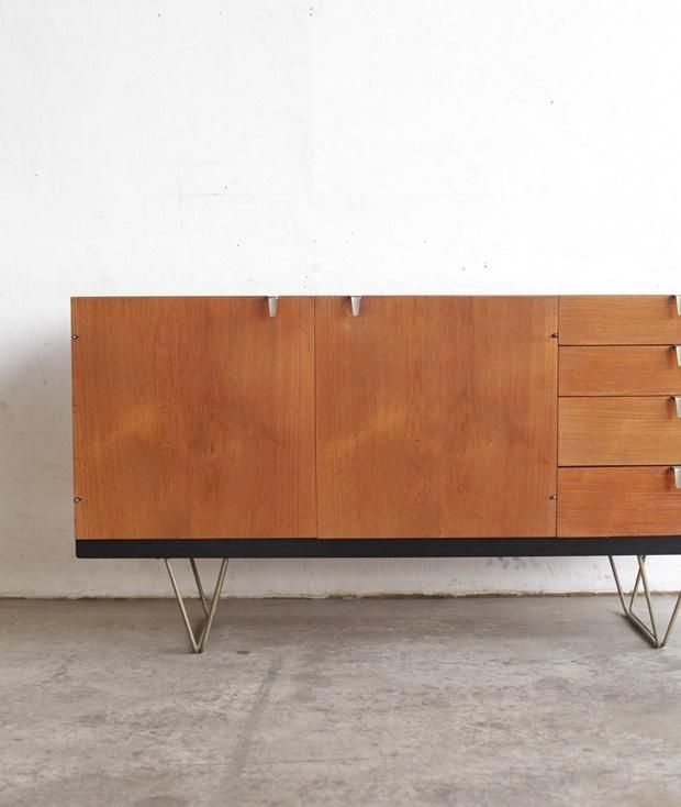 sideboard / STAG - Antiques & Repair eel