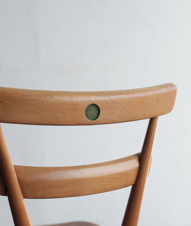  Double back chair / Green dot