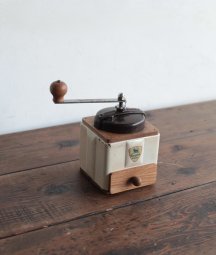 Peugeot coffee mill[LY]