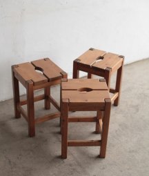 solid pine stool[AY]