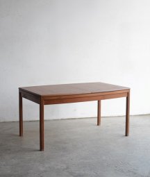 extension table / Nathan[AY]