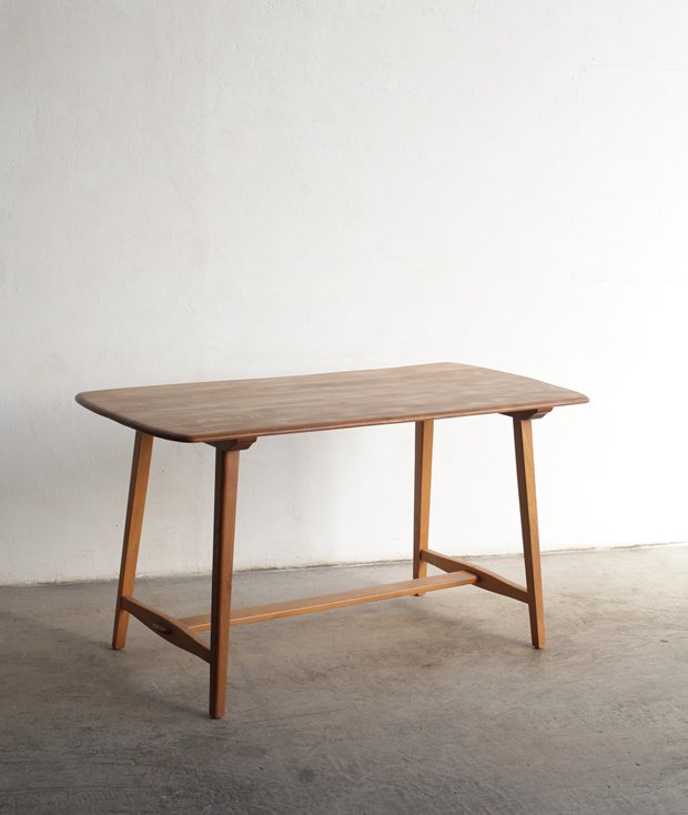 ercol breakfast table