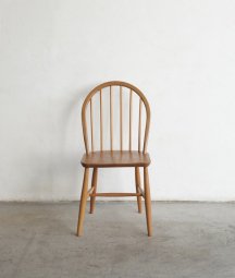 <img class='new_mark_img1' src='https://img.shop-pro.jp/img/new/icons23.gif' style='border:none;display:inline;margin:0px;padding:0px;width:auto;' />ERCOL 6back chair(straight seat)