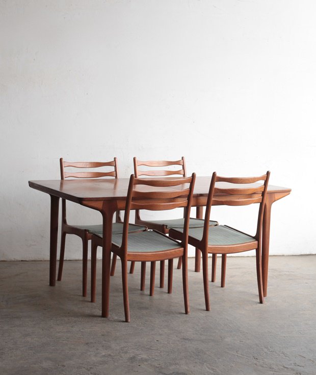 dining chair / S.O.S mobler[LY]