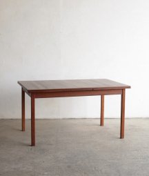 extension table / Troeds[LY]