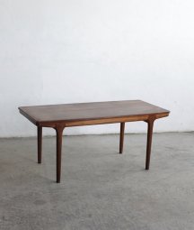 coffee table / McINTOSH[LY]
