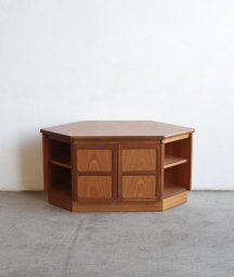 corner cabinet / Nathan[LY]